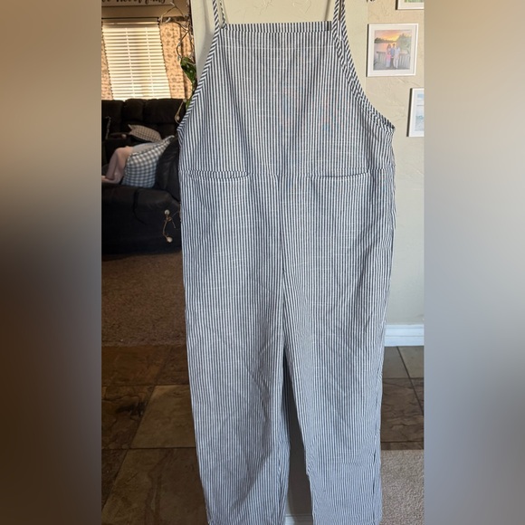 NEW Striped Wide-Leg Jumpsuit overalls - small - Picture 3 of 6